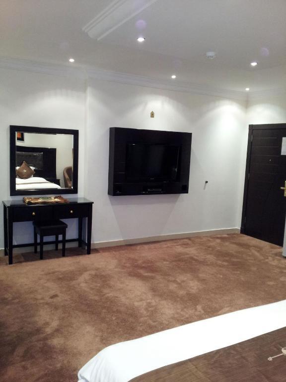 Dorar Darea Hotel Apartments - Al Malqa Riyadh Phòng bức ảnh